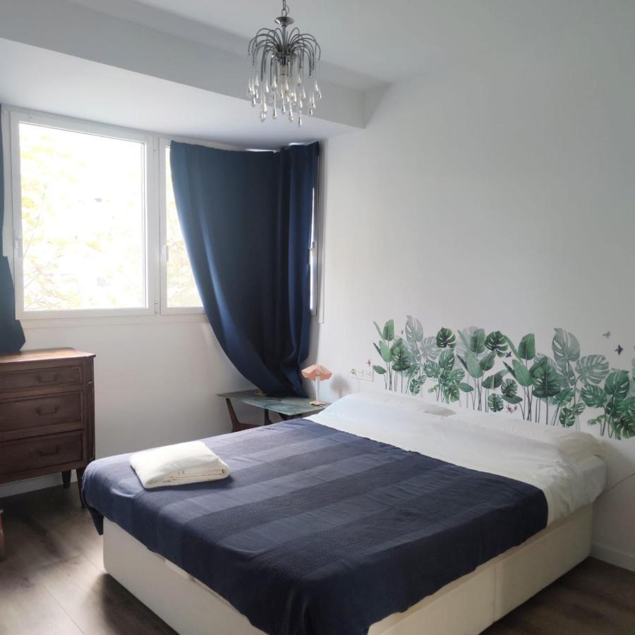 Apartment Close To The Beach With Free Parking Badalona Exteriér fotografie